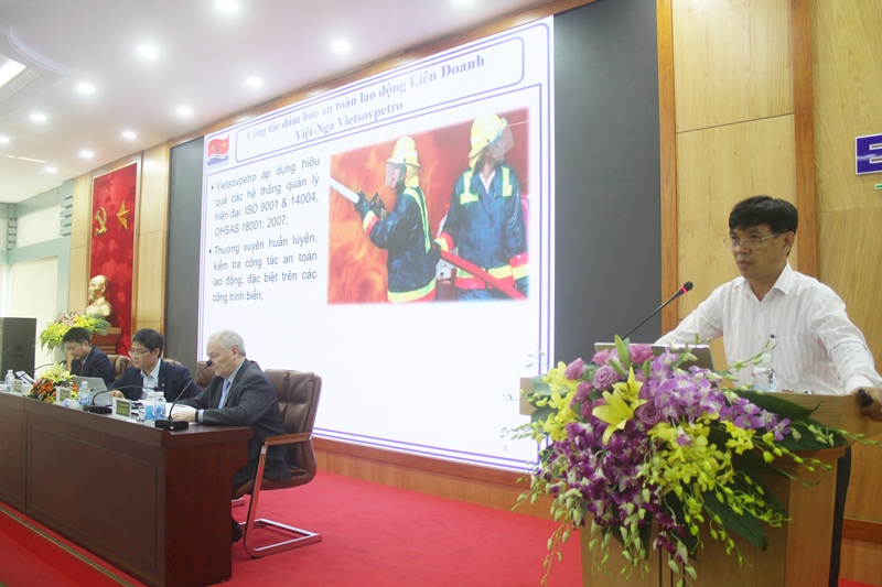 Ph&aacute;t[-]triển[-]năng[-]lượng[-]bền[-]vững[-]v&agrave;[-]bảo[-]vệ[-]m&ocirc;i[-]trường[-]tại[-]Việt[-]Nam